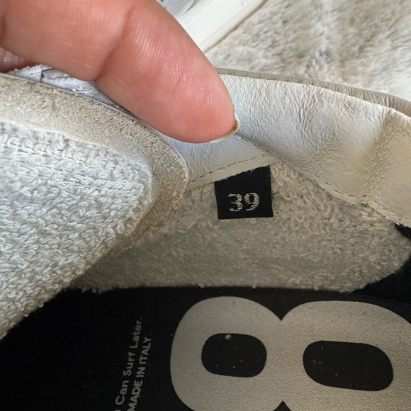 P448 Women's Bali High Top Sneakers. P0241 - Picture 9 of 12